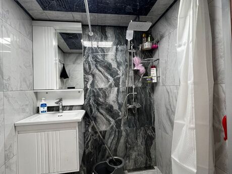 1 otaqlı yeni tikili - Xalqlar Dostluğu m. - 150 m²