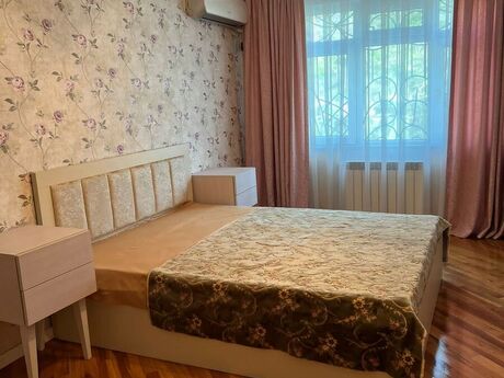3 otaqlı köhnə tikili - Neftçilər m. - 70 m²