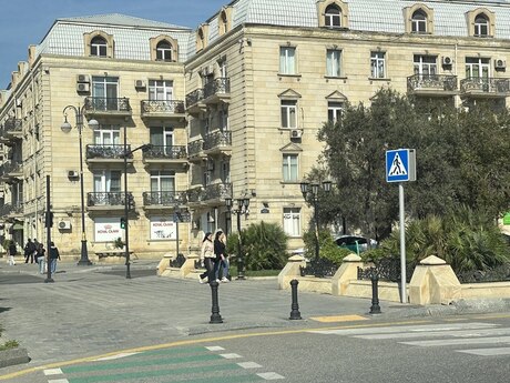 Obyekt - Şah İsmayıl Xətai m. - 100 m²
