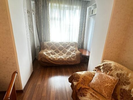 3 otaqlı köhnə tikili - Nəsimi r. - 80 m²