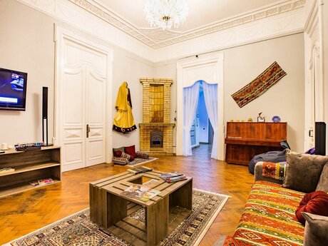 Obyekt - İçəri Şəhər m. - 170 m²