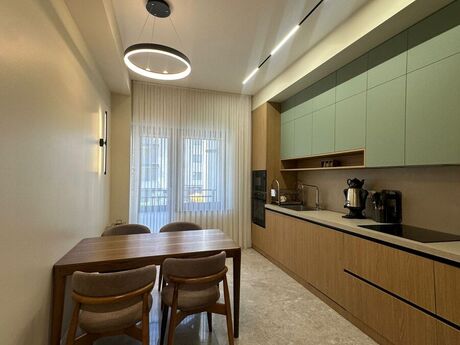 5 otaqlı mənzil, 200 m², Ağ şəhər: 1 200 000 ₼ 5
