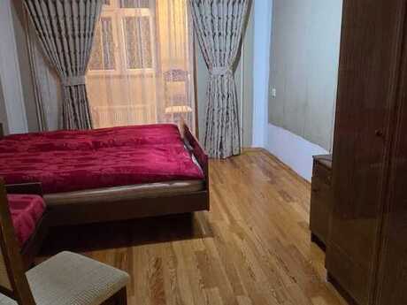 2 otaqlı köhnə tikili - Suraxanı r. - 65 m²