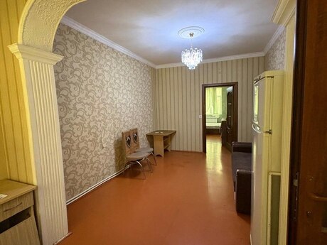 2 otaqlı köhnə tikili - Memar Əcəmi m. - 50 m²
