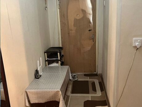2 otaqlı köhnə tikili - Xalqlar Dostluğu m. - 40 m²