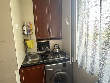 2 otaqlı köhnə tikili - Xalqlar Dostluğu m. - 40 m²
