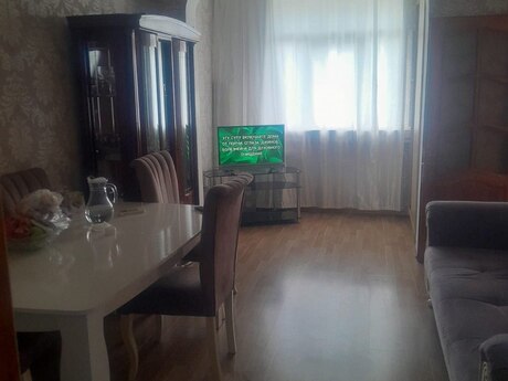 2 otaqlı köhnə tikili - Memar Əcəmi m. - 50 m²