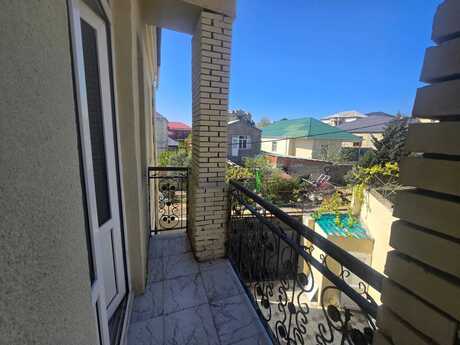 4 otaqlı həyət evi/bağ evi - Həzi Aslanov m. - 112 m²