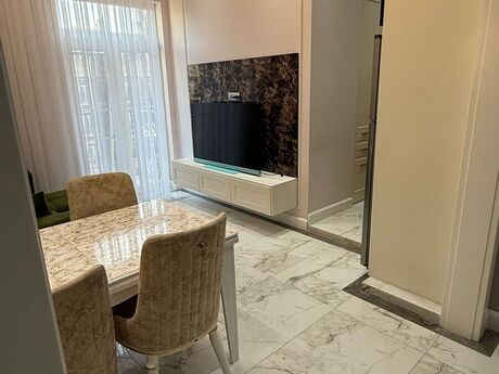 3 otaqlı yeni tikili - Ağ şəhər q. - 70 m²