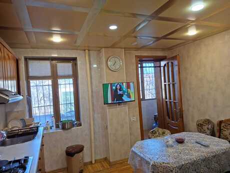 3 otaqlı köhnə tikili - 20 Yanvar m. - 100 m²