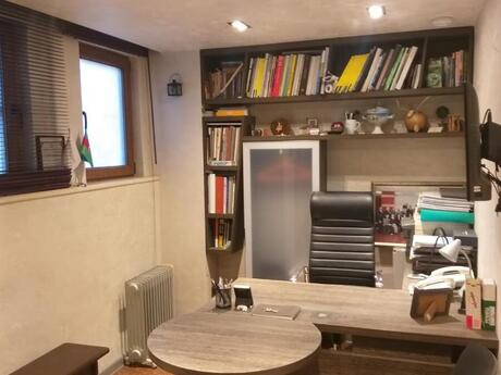 1 otaqlı ofis - Nərimanov r. - 15 m²