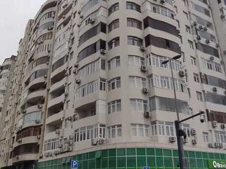4 otaqlı yeni tikili - Gənclik m. - 210 m²