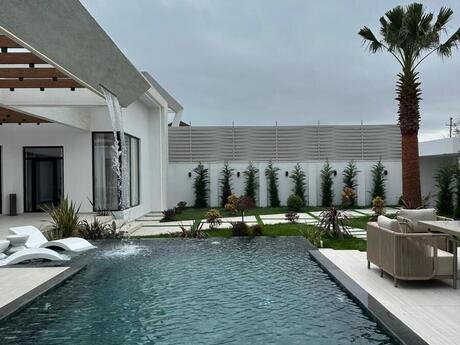 5 otaqlı həyət evi/bağ evi - Mərdəkan q. - 220 m²