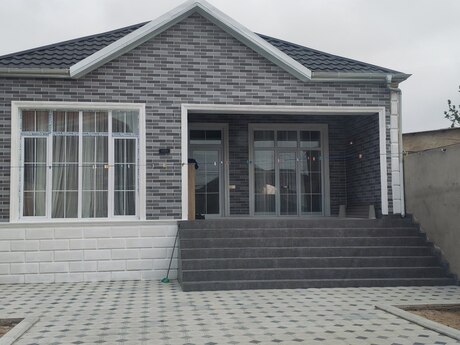 4 otaqlı həyət evi/bağ evi - Binə q. - 130 m²