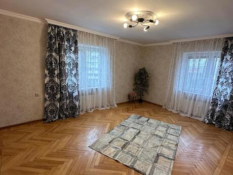 3 otaqlı köhnə tikili - Nəriman Nərimanov m. - 85 m²