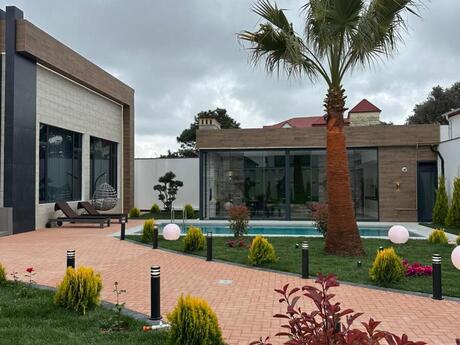 5 otaqlı həyət evi/bağ evi - Mərdəkan q. - 280 m²