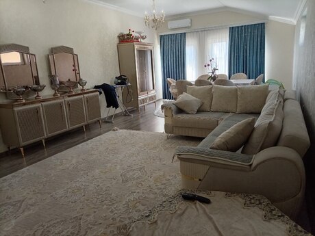 6 otaqlı həyət evi/bağ evi - Badamdar q. - 220 m²