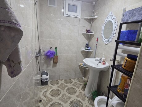 3 otaqlı həyət evi/bağ evi - Xırdalan - 100 m²