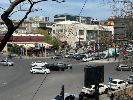 2 otaqlı köhnə tikili - Nəriman Nərimanov m. - 55 m²