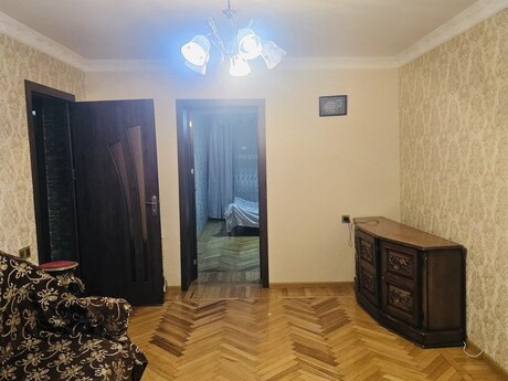 3 otaqlı köhnə tikili - Nizami m. - 83 m²