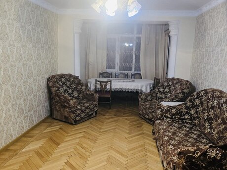 3 otaqlı köhnə tikili - Nizami m. - 83 m²
