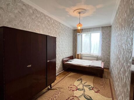 2 otaqlı köhnə tikili - Memar Əcəmi m. - 70 m²