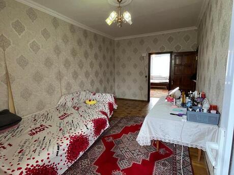 2 otaqlı köhnə tikili - Memar Əcəmi m. - 70 m²