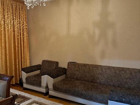2 otaqlı köhnə tikili - Memar Əcəmi m. - 45 m²