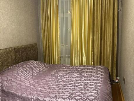 2 otaqlı köhnə tikili - Memar Əcəmi m. - 45 m²