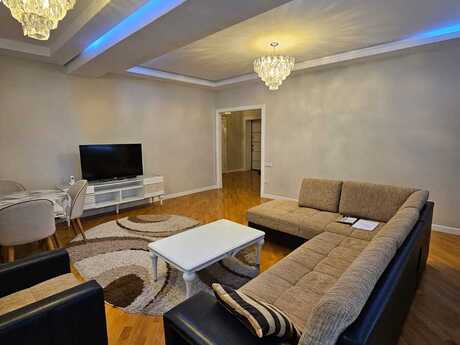 3 otaqlı mənzil, 100 m², İnşaatçılar: 315 000 ₼ 5