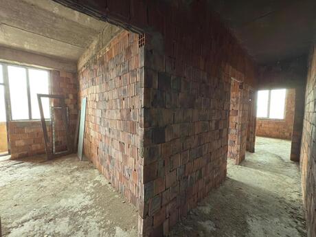 3 otaqlı yeni tikili - 28 May m. - 100 m²