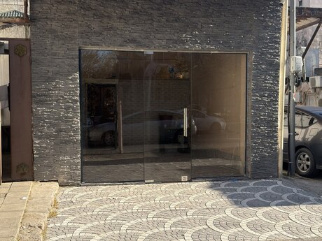 Obyekt - İnşaatçılar m. - 20 m²