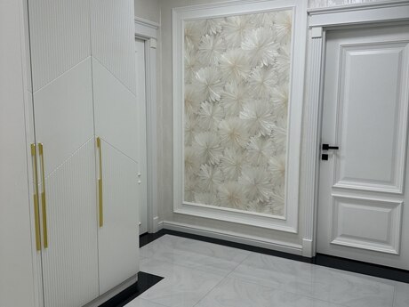 4 otaqlı köhnə tikili - Neftçilər m. - 100 m²
