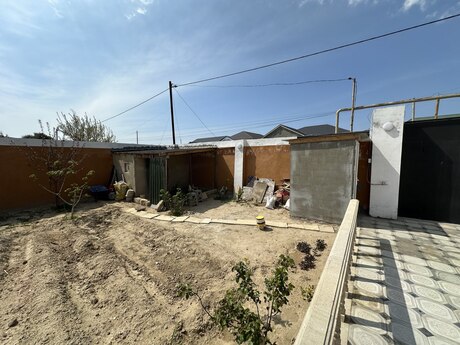 4 otaqlı həyət evi/bağ evi - Hövsan q. - 130 m²