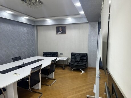 2 otaqlı ofis - Şah İsmayıl Xətai m. - 85 m²