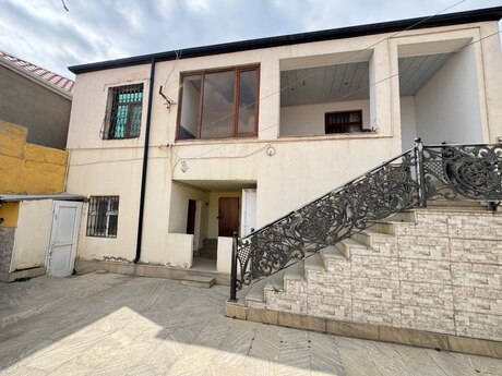 4 otaqlı həyət evi/bağ evi - Köhnə Günəşli q. - 140 m²