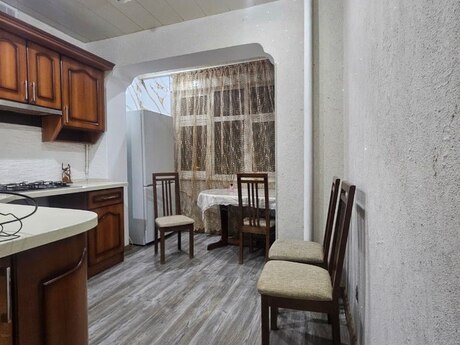 1-комн. вторичка - м. Шах Исмаил Хатаи - 40 м²