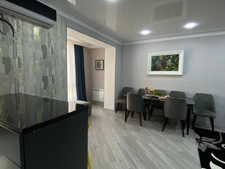 3 otaqlı köhnə tikili - Badamdar q. - 98 m²