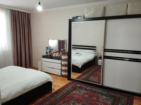 3 otaqlı həyət evi/bağ evi - Yeni Suraxanı q. - 110 m²