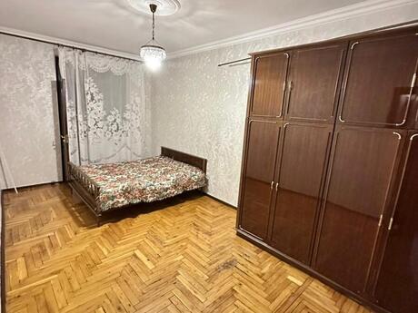 3 otaqlı köhnə tikili - Əhmədli m. - 80 m²