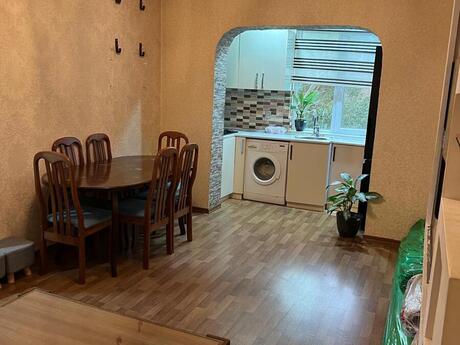 2 otaqlı köhnə tikili - 7-ci mikrorayon q. - 50 m²