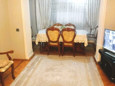 Объявление №6079993 - Баку, м. Иншаатчылар, 3-комн., 75 м², 4/5 этаж
