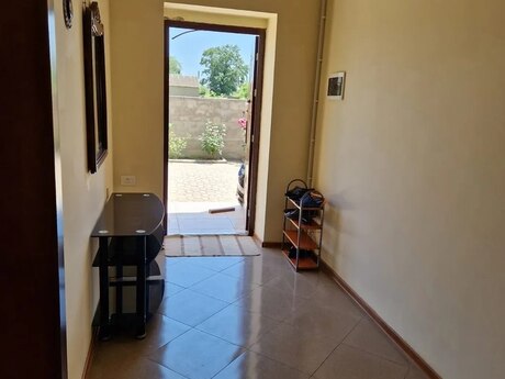 4 otaqlı həyət evi/bağ evi - Xaçmaz - 150 m²