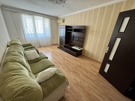 Объявление №6080006 - Баку, м. Иншаатчылар, 3-комн., 70 м², 5/5 этаж