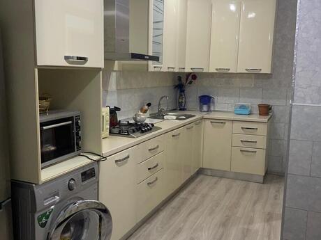 2-комн. новостройка - м. Мемар Аджеми - 74 м²