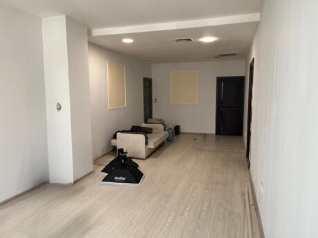 1-комн. офис - м. Нариман Нариманов - 40 м²