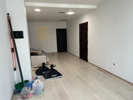 1-комн. офис - м. Нариман Нариманов - 40 м²