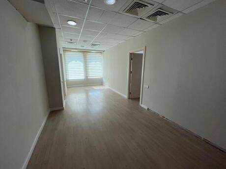 3 otaqlı ofis - Nəriman Nərimanov m. - 100 m²
