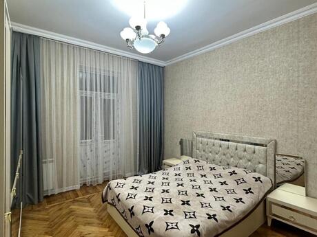 2 otaqlı köhnə tikili - Nərimanov r. - 65 m²