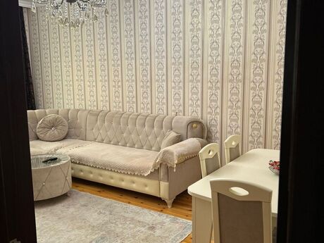 4 otaqlı həyət evi/bağ evi - Zabrat q. - 140 m²